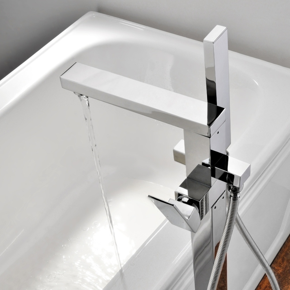 Close up product lifestyle image of the Abacus Plan Chrome Freestanding Bath Shower Mixer